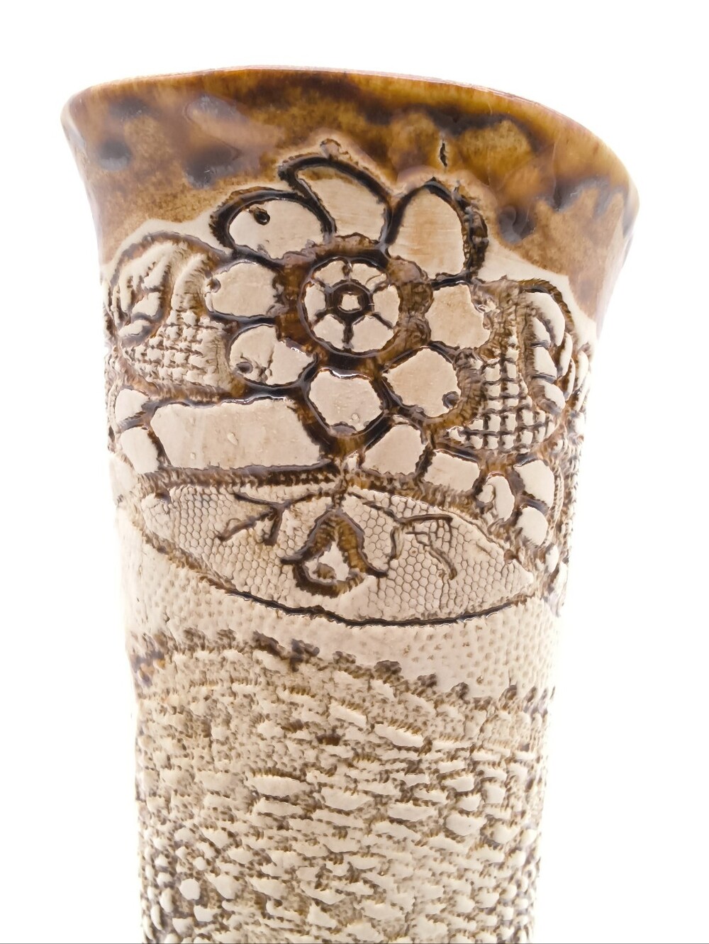 Twiddy Pottery by Colleen Diess - Handcrafted Lace Impressed Ceramic Slab Vase - Picture 11 of 13